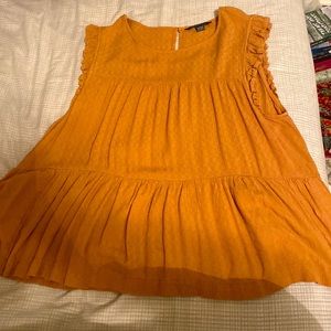 Cute! American Eagle ruffled tank